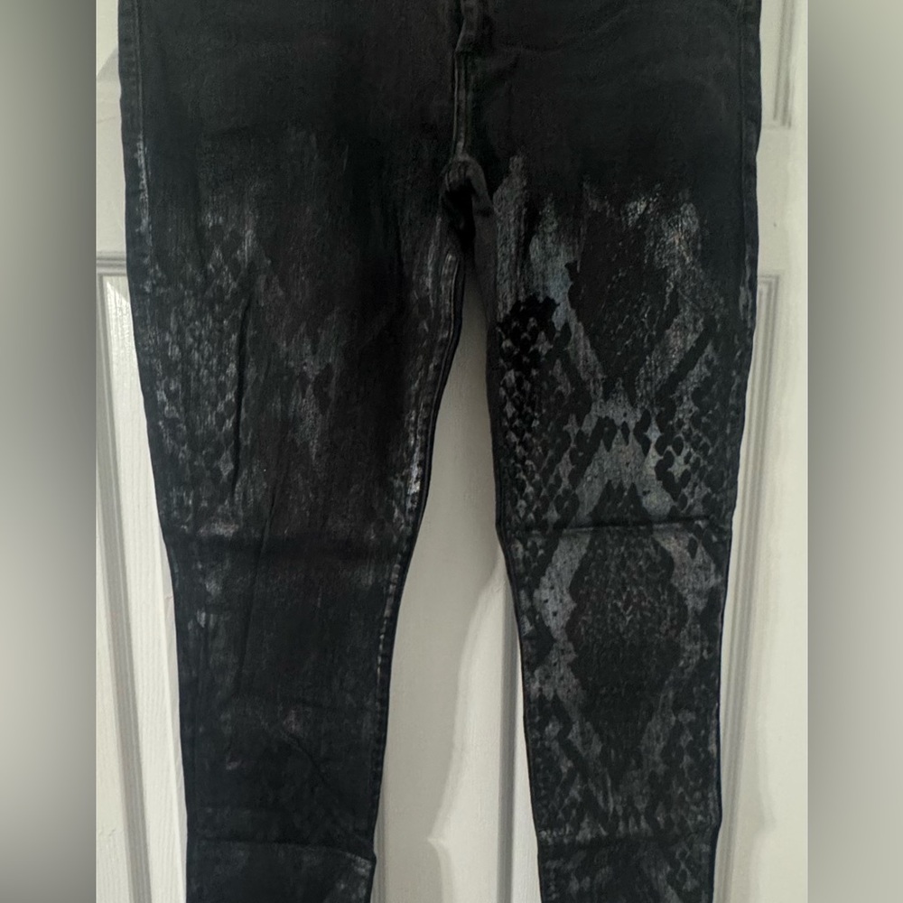 True Religion Black Snake Print Skinny Jeans - Picture 5 of 5